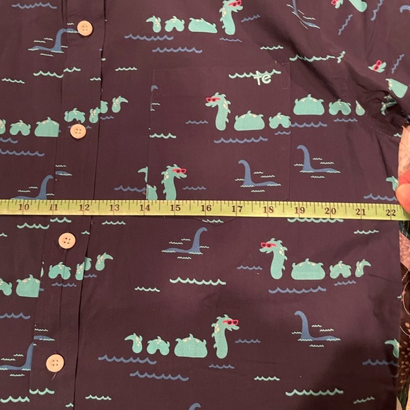Men’s Hawaiian shirt with a Loch Ness pattern - Picture 7 of 9